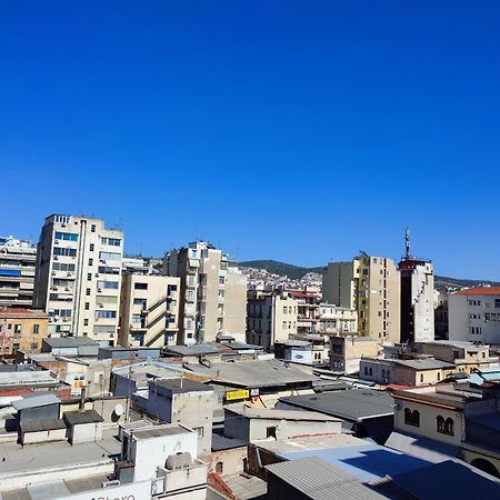 Modiano Studios Center-Your Urban Stay Thessaloníki Luaran gambar