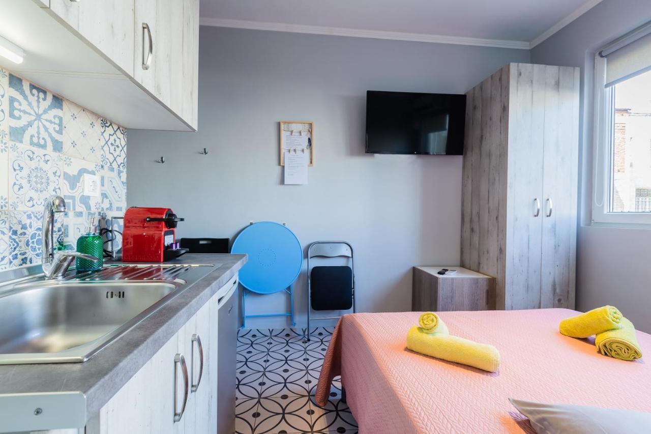Modiano Studios Center-Your Urban Stay Thessaloníki Luaran gambar