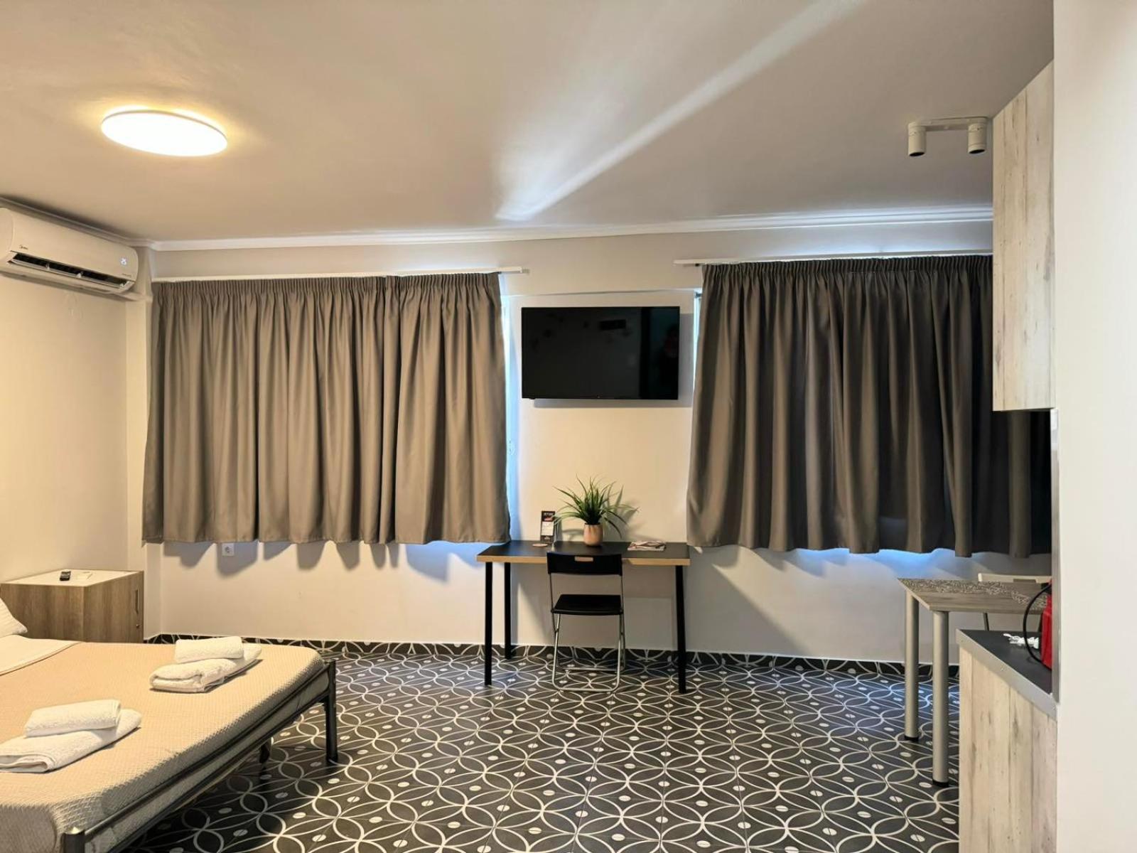 Modiano Studios Center-Your Urban Stay Thessaloníki Luaran gambar